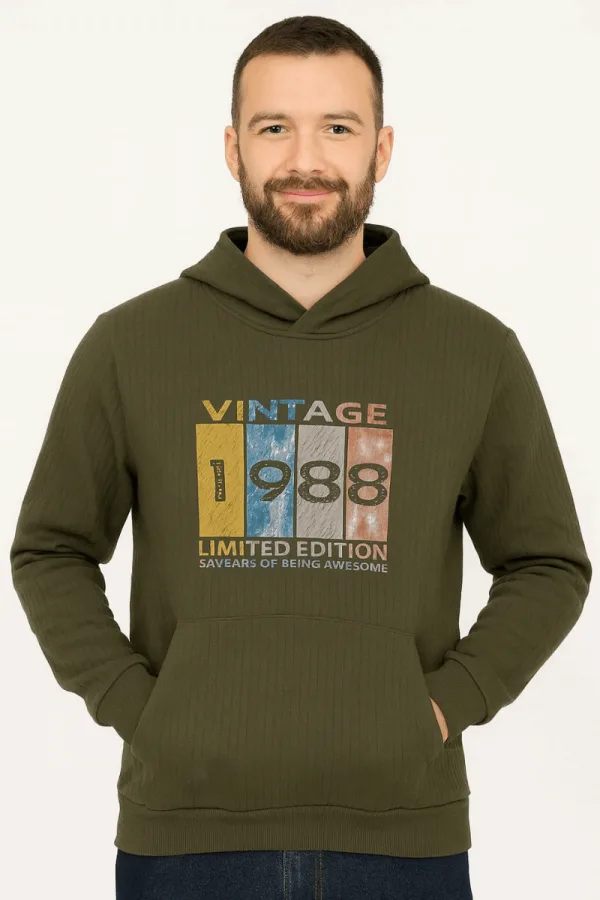 Uzun Kollu Kapşonlu Kanguru Cepli Pamuk Karışımlı Önden Baskılı Erkek Sweatshirt